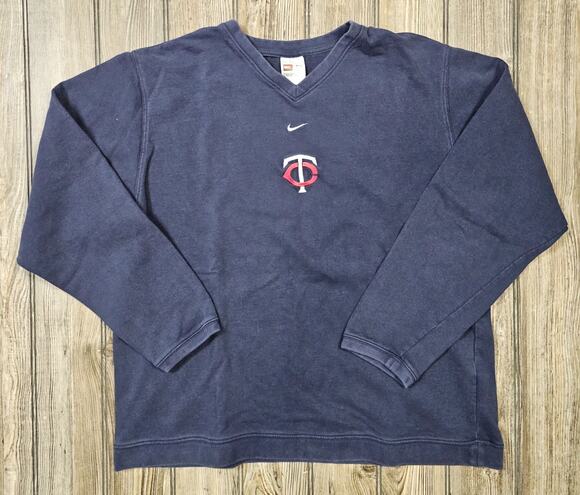 Nike Tops - Vintage Nike Minnesota Twins Center Swoosh V Neck Sweatshirt Womens Sz XL Fade